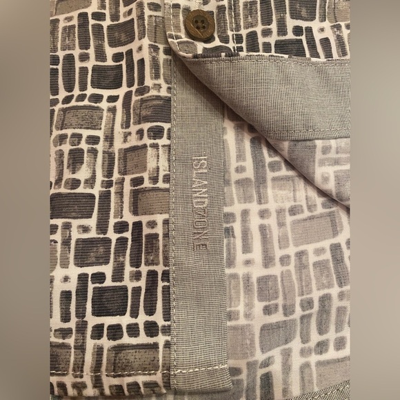 Tommy Bahama Men’s Coconut Point Pebble Tiles Fog Grey Button Shirt Size Small - Picture 8 of 11